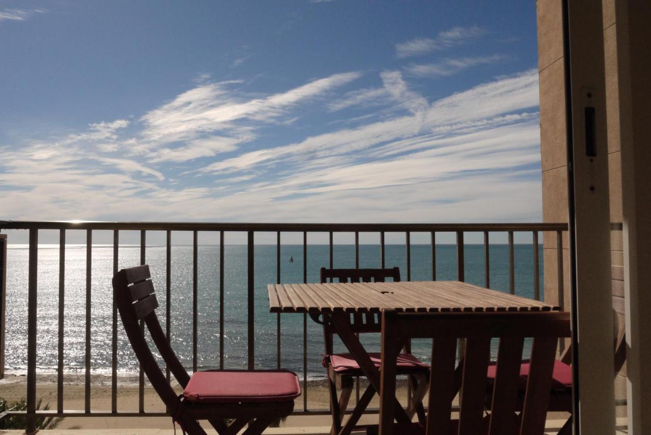 Apartamento Frente Al Mar En Calpe Con Parking Para 4 Personas Eksteriør billede