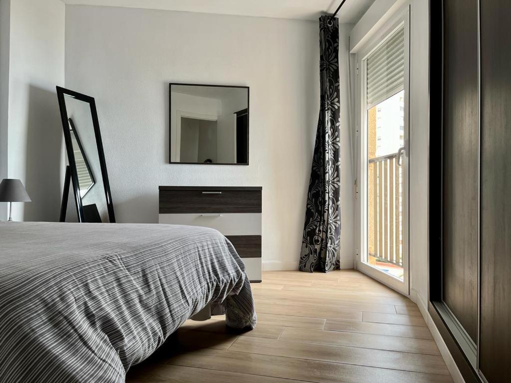 Apartamento Frente Al Mar En Calpe Con Parking Para 4 Personas Eksteriør billede